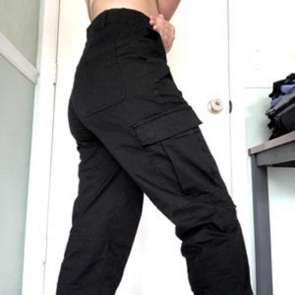 Black cargo pants AE